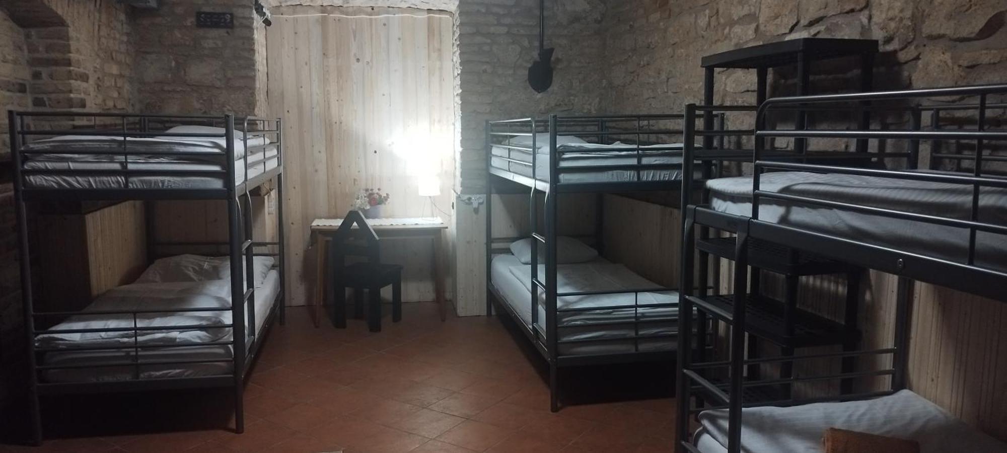Alba Hostel Praga Esterno foto